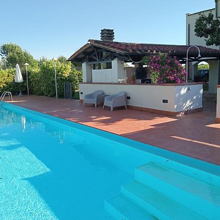 Villa Lavinia B&B Montescudaio Exterior photo